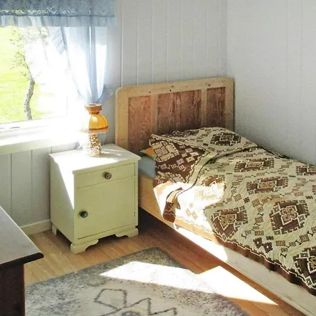 7 Person In B Holiday home